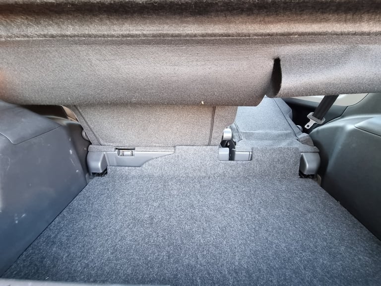 2009 Toyota Yaris 1.33 VVT-i TR 3dr [6] HATCHBACK Petrol Manual