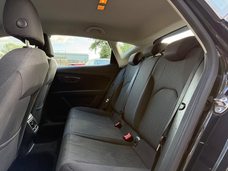 2015 SEAT Leon 1.2 TSI 110 SE 5dr [Technology Pack] HATCHBACK PETROL Manual