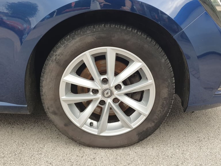 2017 Renault Megane 1.6 dCi Dynamique Nav 5dr Hatchback Diesel Manual