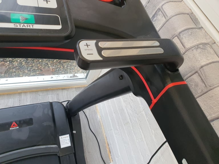 Reebok Jet 100 Folding Treadmill