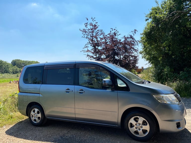 2008 Nissan Serena 2.0 VVI-T PETROL 8 SEATS MPV Petrol