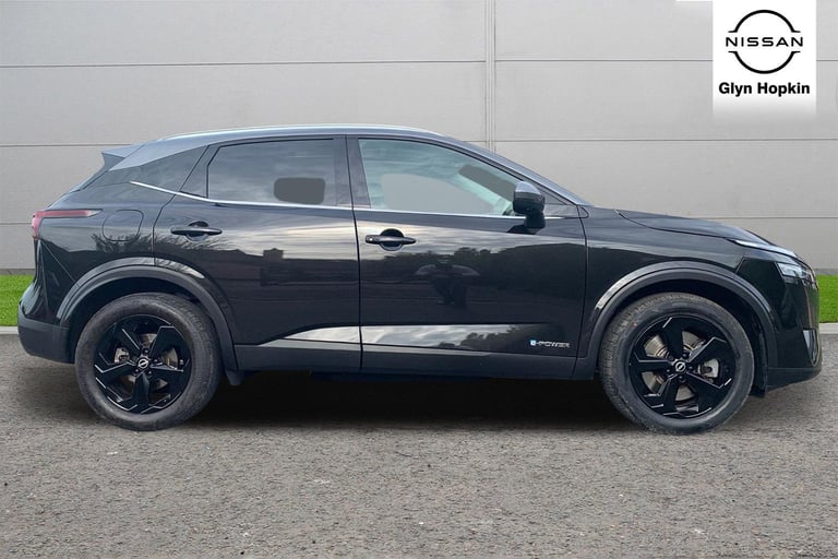 2023 Nissan Qashqai 1.5 E-Power Kuro Edition [Tech Assist] 5dr Auto Hatchback Hybrid Automatic
