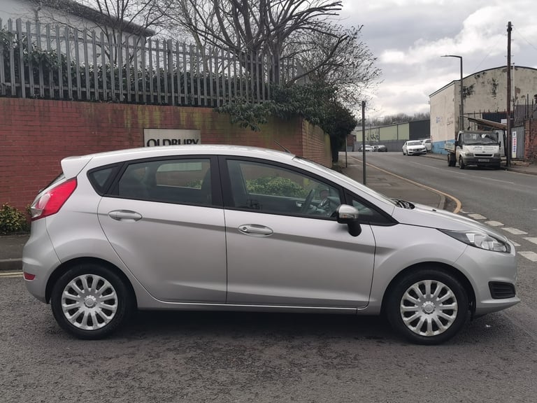 2015 Ford Fiesta 1.5 TDCi Style 5dr HATCHBACK Diesel Manual