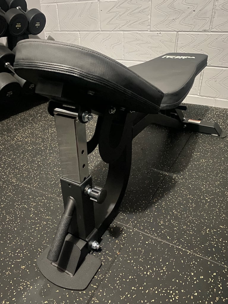 Mirafit M150 adjustable weight bench RRP: £149.99