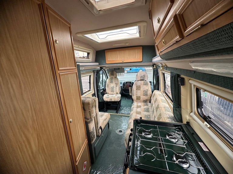 Auto-Sleepers Symbol 2 berth compact DIESEL MANUAL 2004/04