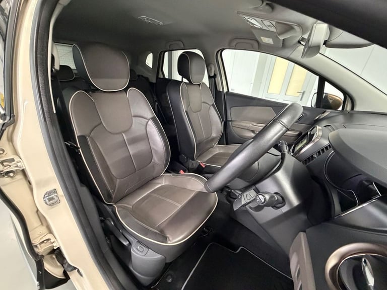 2016 16 RENAULT CAPTUR 1.5 DCI ENERGY ICONIC NAV SUV 5DR DIESEL MANUAL EURO 6 (S