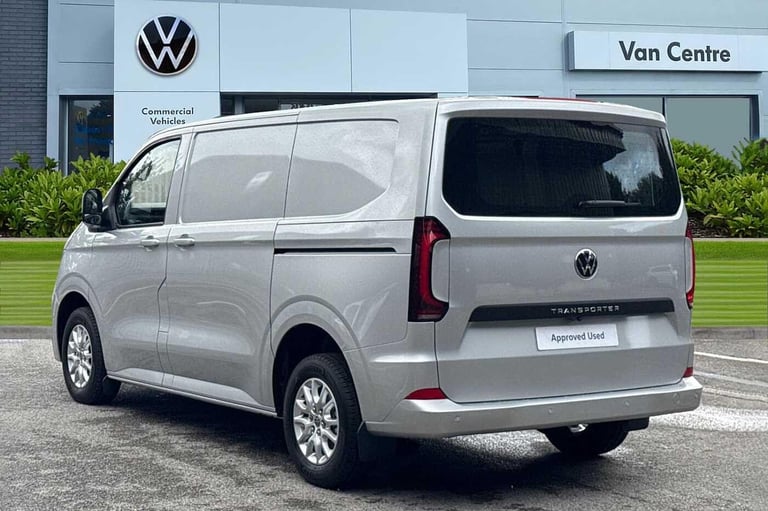 2025 Volkswagen Transporter T28 Panel Van Commerce Pro SWB 150 PS 2.0 TDI 8sp Automatic Van DIESE...