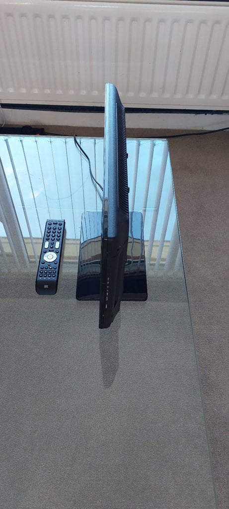 19 inch Cello Freeview Tv