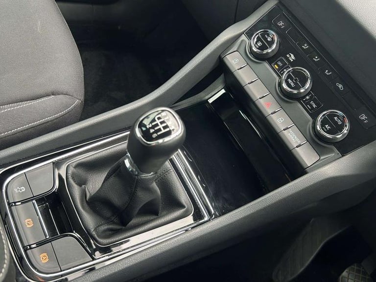 2022 Skoda Karoq Se Drive Tsi Manual SUV Petrol Manual