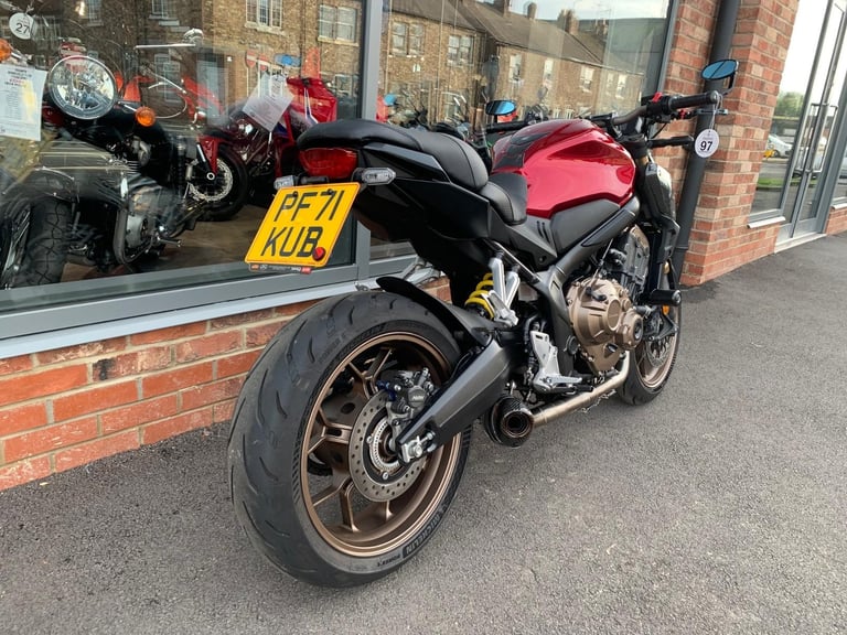Honda CB 650 R - 1 OWNER - 2 YEAR WARRANTY
