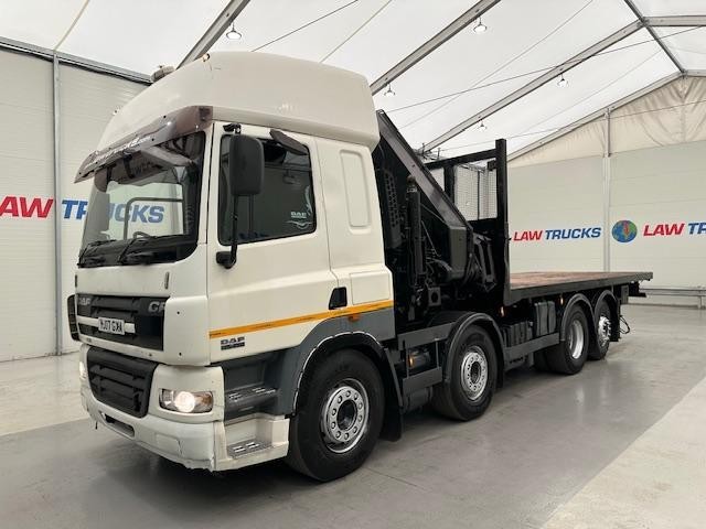 DAF CF85 360 8x2 Sleeper Cab Flatbed with Crane