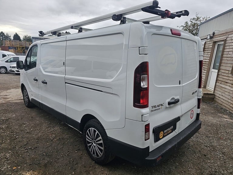 2017 Renault Trafic LL29 ENERGY dCi 125 Business+ Van PANEL VAN DIESEL Manual