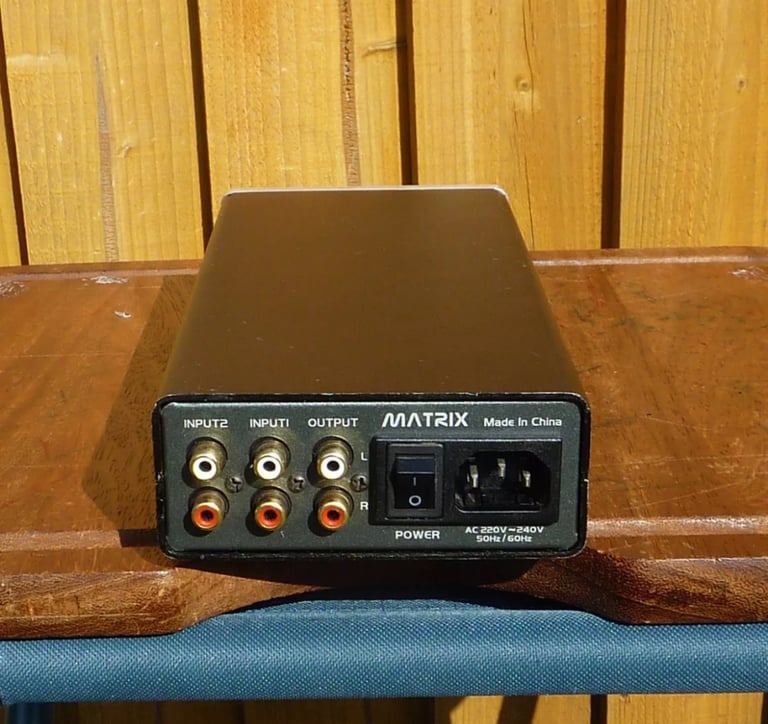 Matrix M-Stage Headphone Amplifier