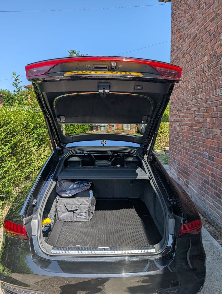Audi, A7, Hatchback, 2019, Semi-Auto, 1968 (cc), 5 doors