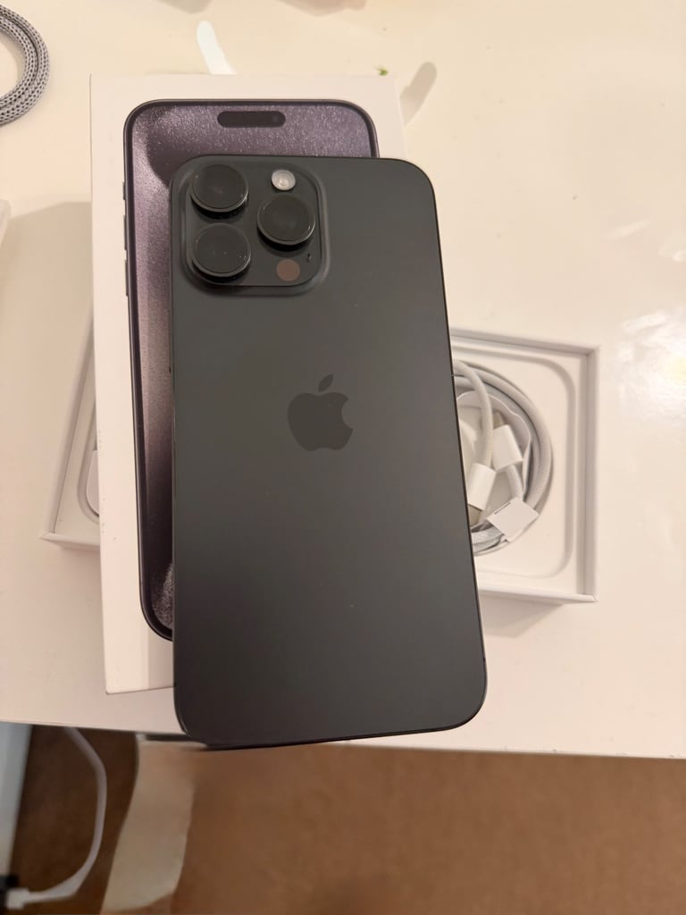 APPLE IPHONE 15 PRO MAX 512 GB TITANIUM BLACK 