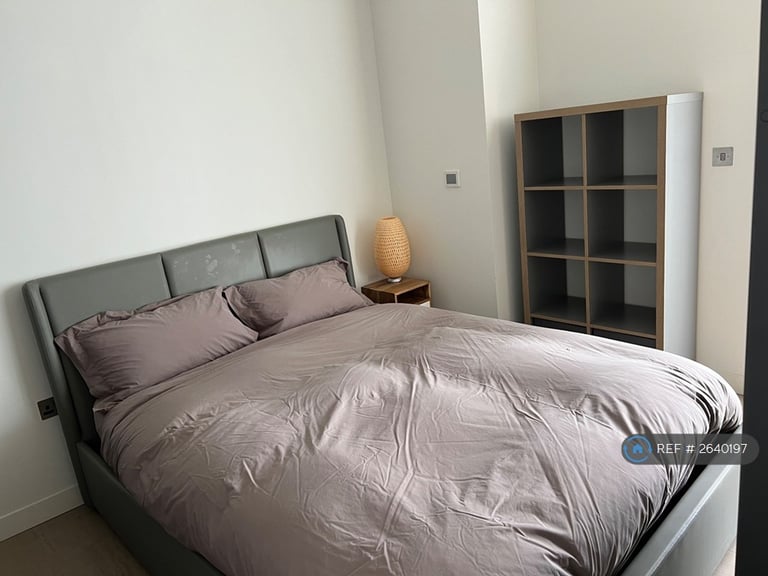 Studio flat in Ward's Place, London, E14 (#2640197)