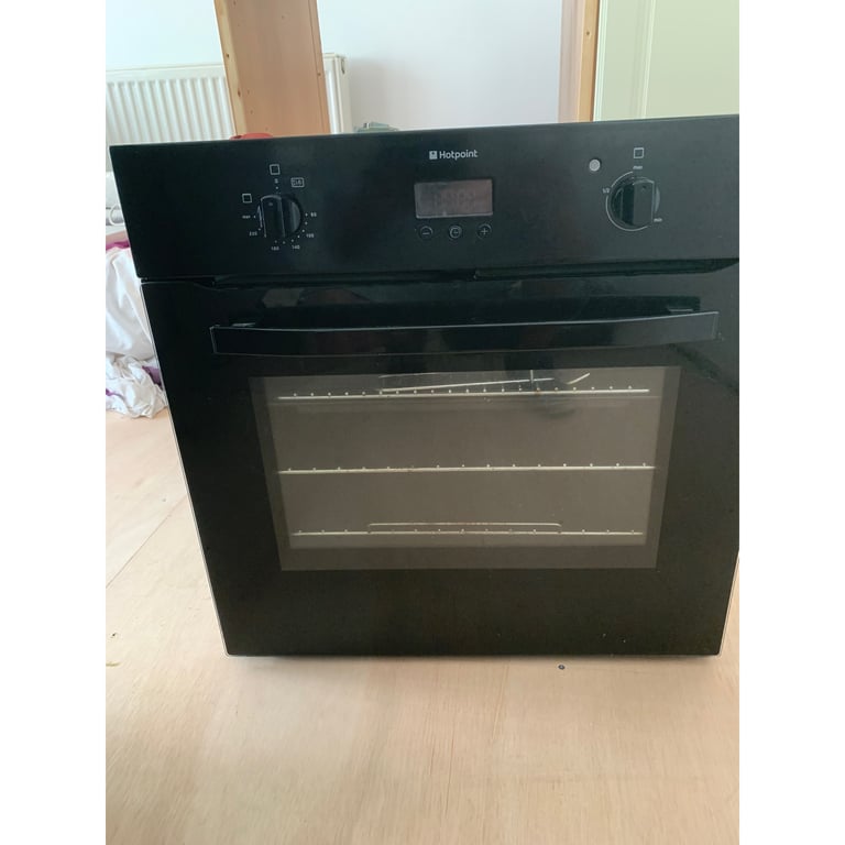 Hotpoint oven