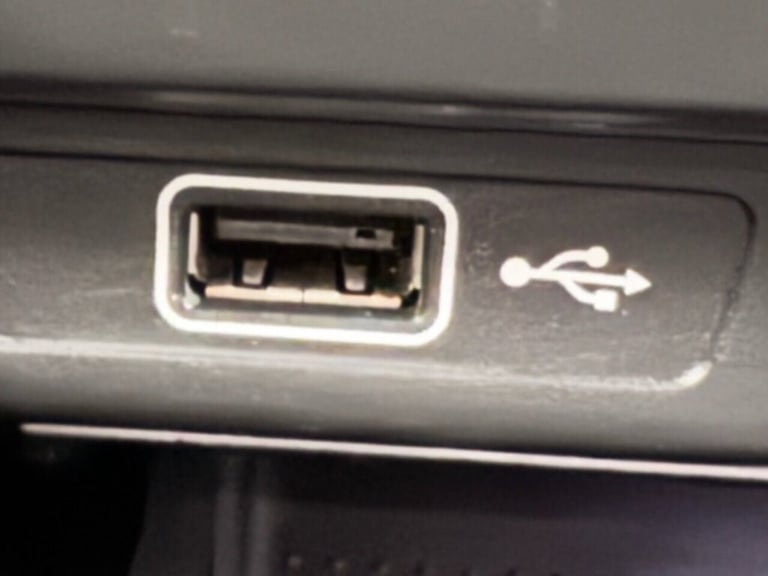 2019 Skoda Octavia 1.5 TSI GPF ACT SE TECHNOLOGY FIVE DOOR 150 BHP + PARKING SENSORS + APPLE P Ha...