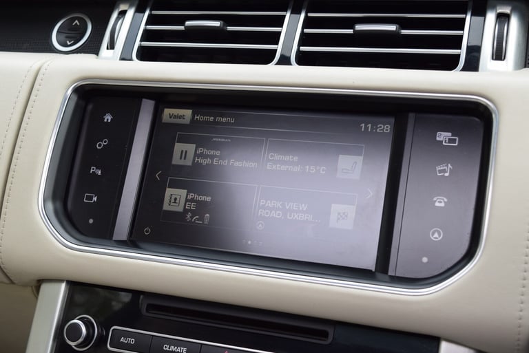 2016 LAND ROVER RANGE ROVER 4.4 SDV8 AUTOBIOGRAPHY FULLY LOADED FSH GHOST BEIGE