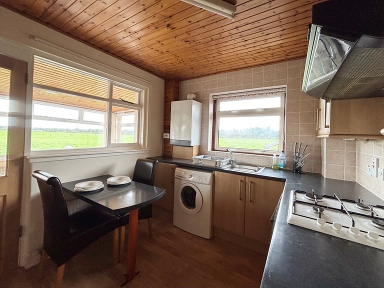 4 Bedroom House for Rent Stirling