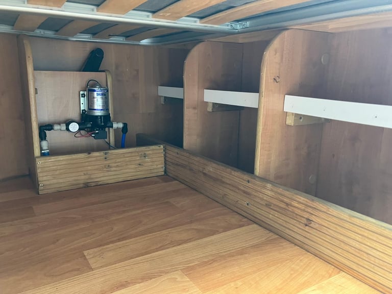 Autotrail XL 670B Fixed Bed 2010 Fiat Ducato 4 Berth 