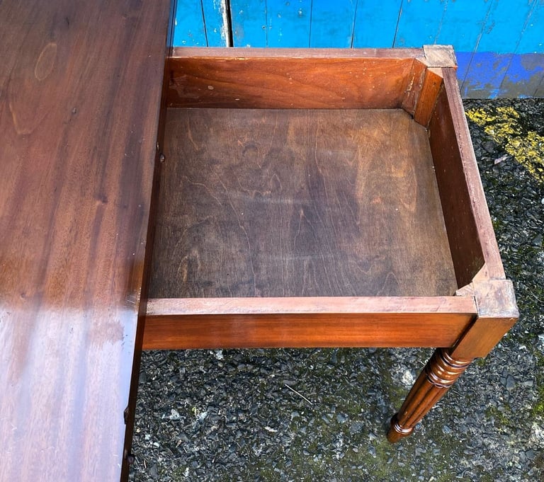 Vintage Turnover Table