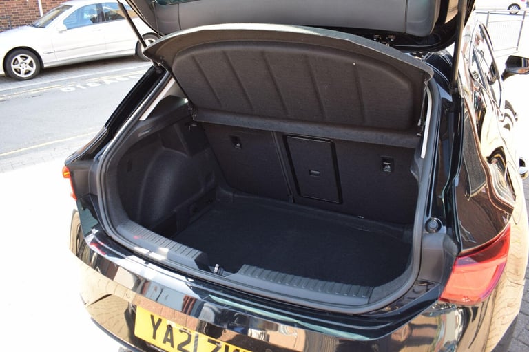 2021 SEAT Leon 1.5 TSI EVO FR Euro 6 (s/s) 5dr HATCHBACK Petrol Manual