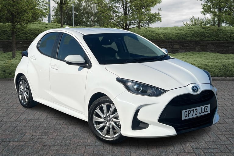 image for 2024 Toyota Yaris 1.5 Hybrid Icon 5dr CVT Hatchback Hybrid Automatic