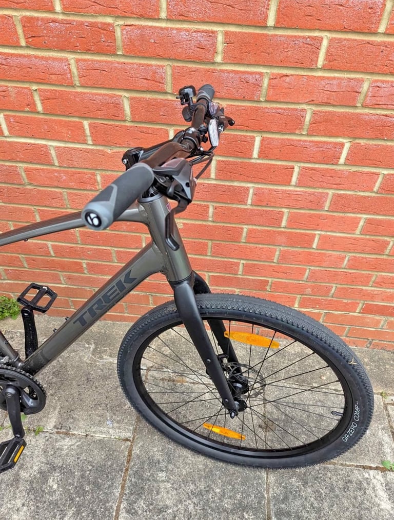 Trek Duel Sport Hybrid Bike