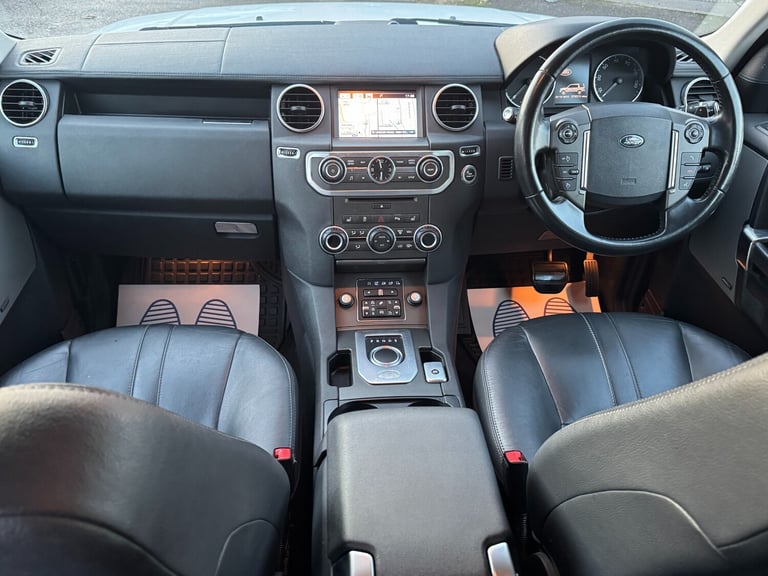 2016 Land Rover Discovery 3.0 SD V6 Graphite SUV 5dr Diesel Auto 4WD Euro 6 (s/s) (256 bhp) ESTAT...