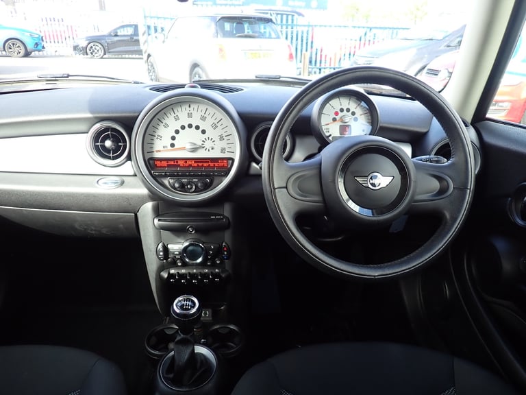 2013 Mini Hatch 1.6 One D Hatchback 3dr Diesel Manual Euro 5 (s/s) (90 ps)