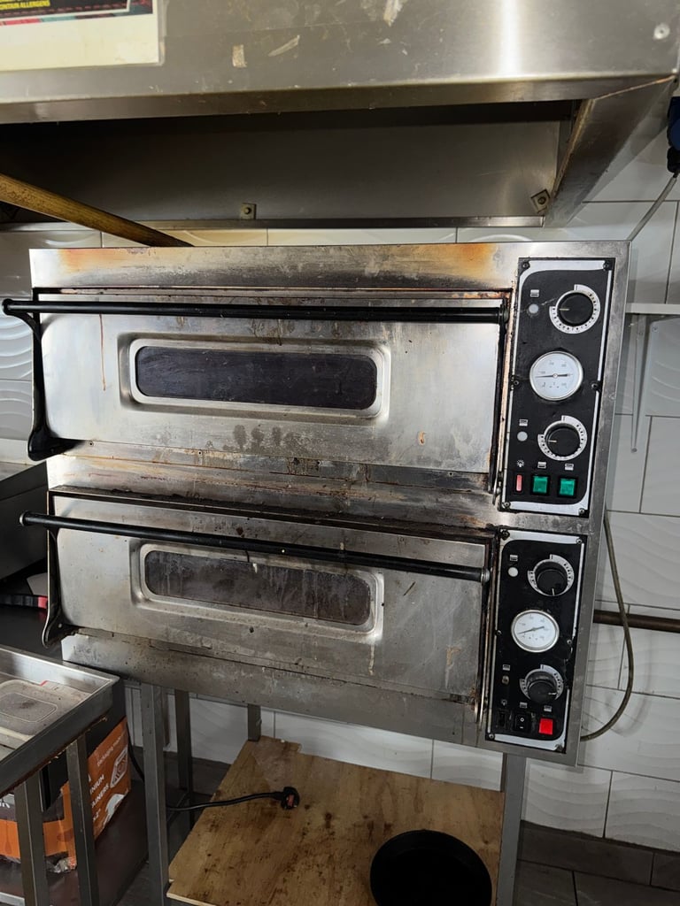 Fully Working Double Deck Electric Pizza Oven – Commercial Catering Equipment Used