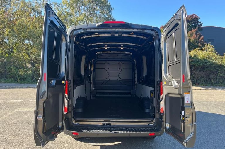 2025 Ford E-Transit 350 Trend AUTO L3 H2 LWB Medium Roof RWD 135kW 68kWh DAP, ACCELERATION CONT P...