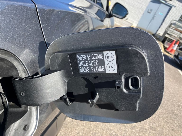 2022 Nissan Juke 1.0 DiG-T 114 Tekna 5dr Hatchback PETROL Manual