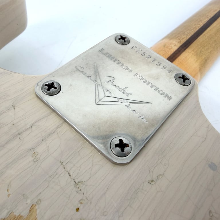 2015 Fender Custom Shop Limited Edition ‘55 Stratocaster Relic – Dirty White Blonde