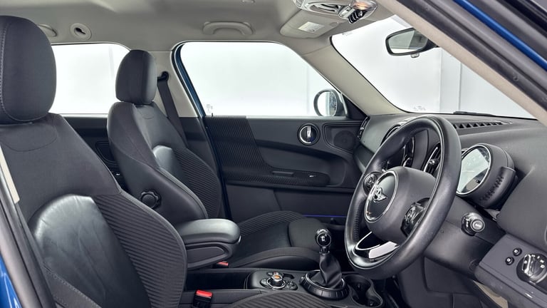 2017 MINI Countryman 2.0 Cooper D ALL4 5dr Auto [Chili Pack] Diesel Hatchback Hatchback Diesel Au...