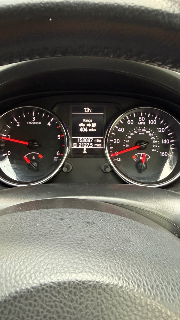 Nissan, QASHQAI, Hatchback, 2013, Manual, 1461 (cc), 5 doors