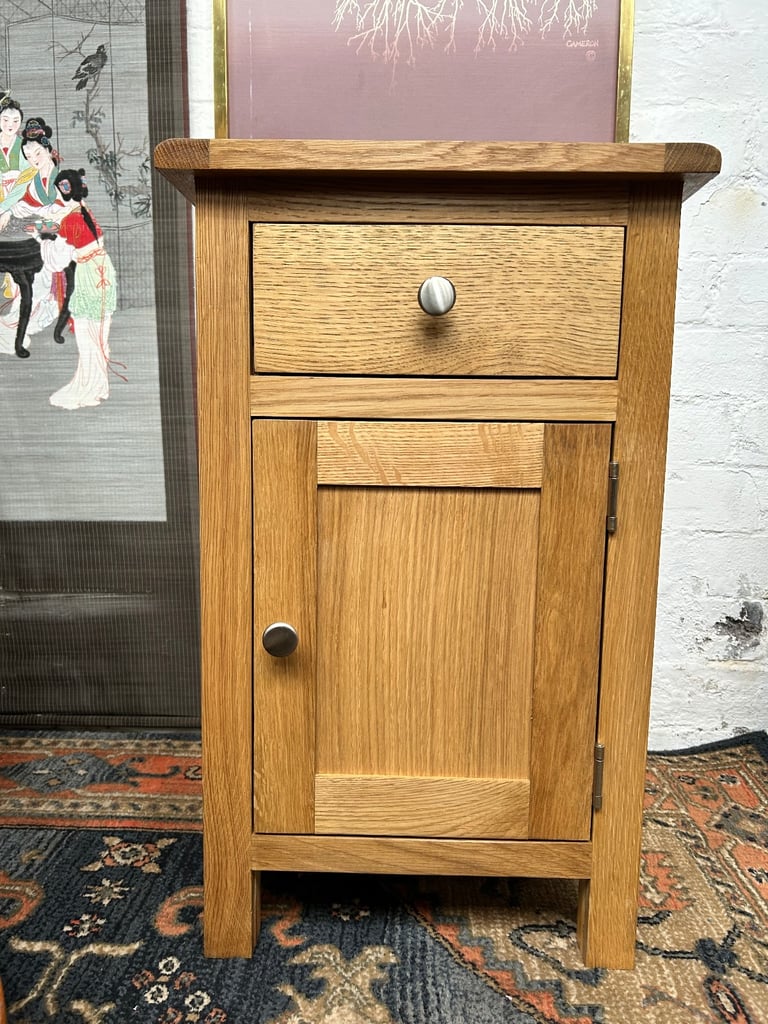 Dunelm Bedise Table in Oak 