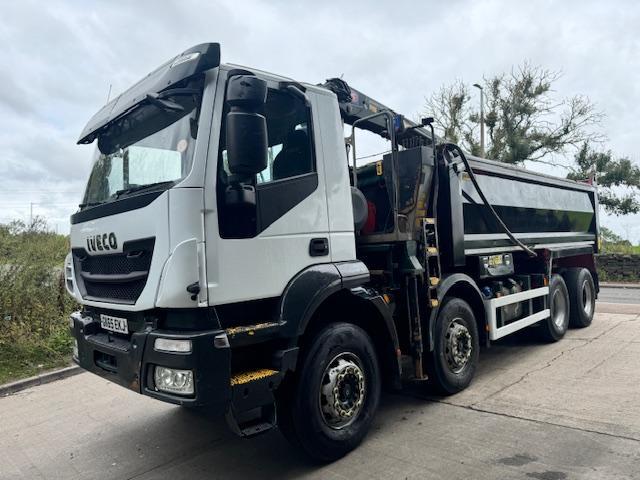 2016 Iveco Trakker 360 E6 8x4 steel tipper sheet weigher HMF 1244 crane & grab