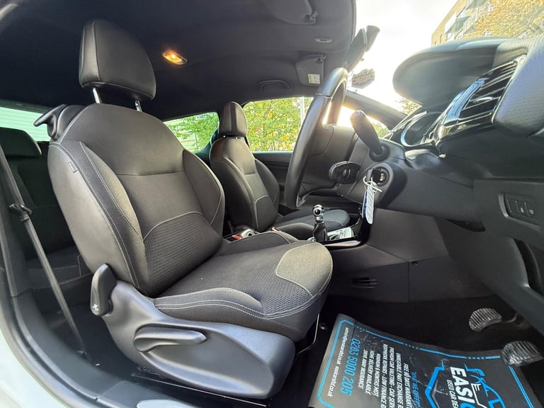 2015 DS Automobiles DS 3 1.2 PureTech DStyle Euro 6 (s/s) 3dr HATCHBACK Petrol Manual