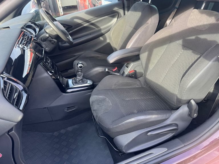 2016 DS Automobiles DS 3 1.6 BlueHDi Prestige Hatchback 3dr Diesel Manual Euro 6 (s/s) (120 ps) H...