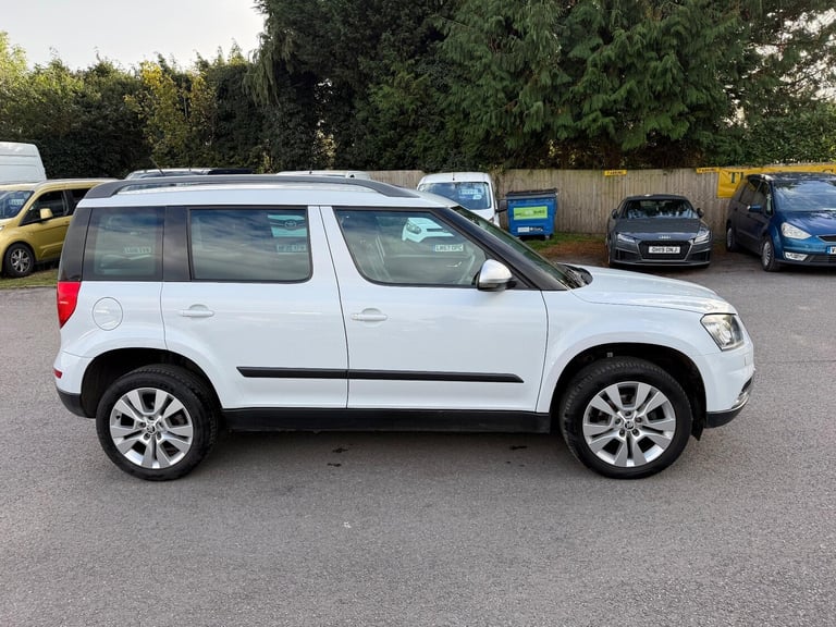 2015 Skoda Yeti 1.2 TSI SE L Outdoor DSG Euro 6 (s/s) 5dr HATCHBACK Petrol Automatic
