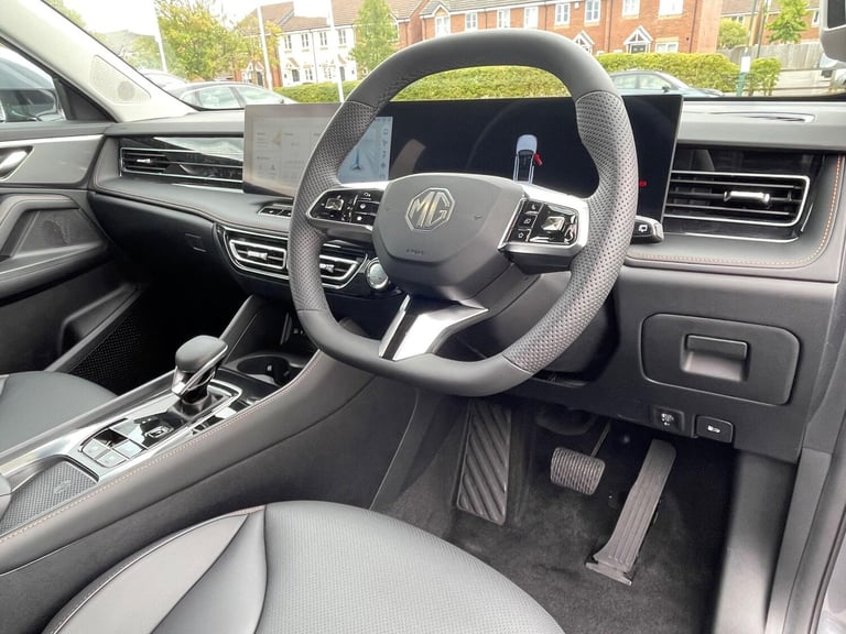 2025 MG MG HS 1.5 Hybrid+ Trophy SUV 5dr Petrol Hybrid Auto Euro 6 (s/s) (224 ps) ESTATE Petrol/E...