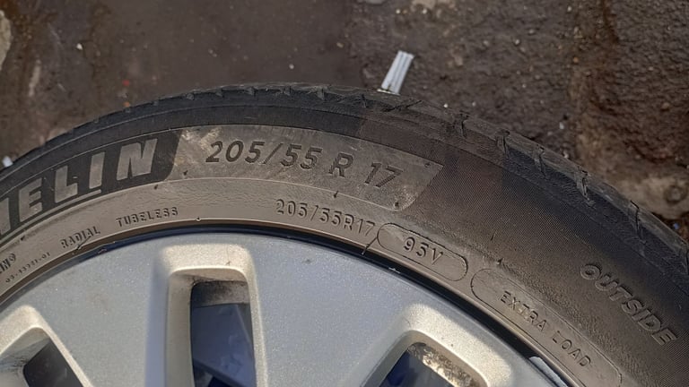 205 55 17 ford /jaguar/connect/alloys 