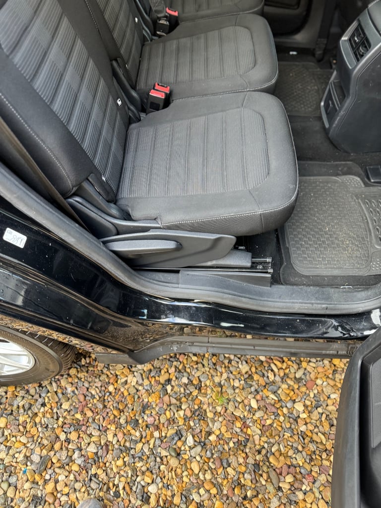 Ford Galaxy zetec ecoblue 2.0 Diesel Automatic 2019(69)