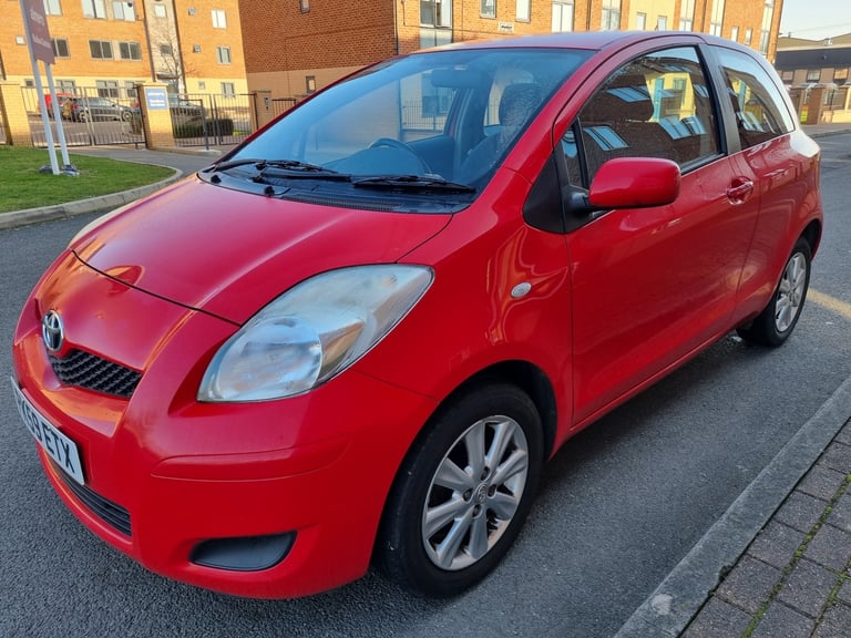 2009 Toyota Yaris 1.33 VVT-i TR 3dr [6] HATCHBACK Petrol Manual