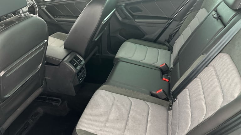 2020 Volkswagen Tiguan 1.5 TSI EVO R-Line Tech SUV 5dr Petrol DSG Euro 6 (s/s) (150 ps) - HUD - E...