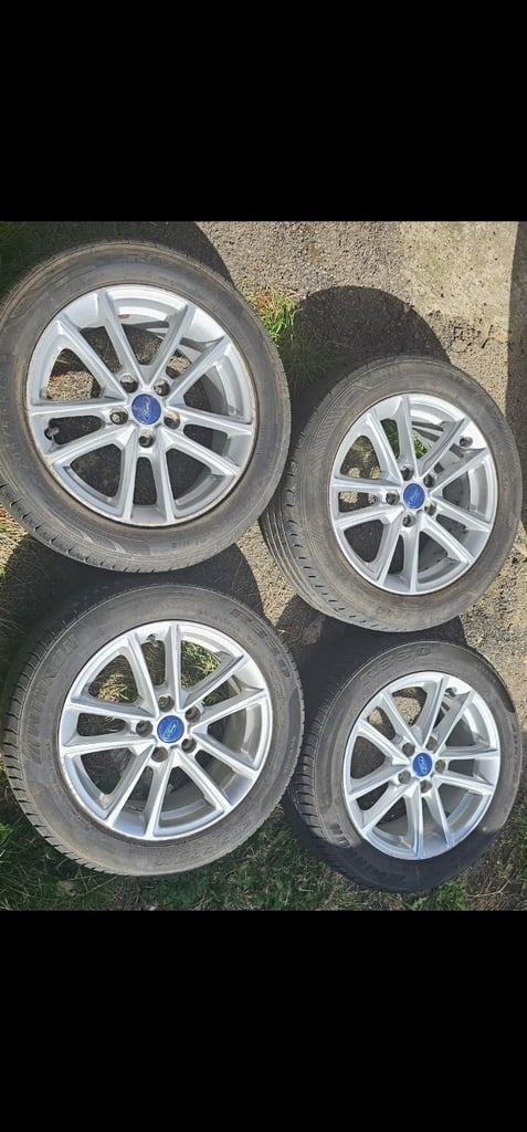 image for Ford alloy wheels with good tyres focus c max mondeo etc