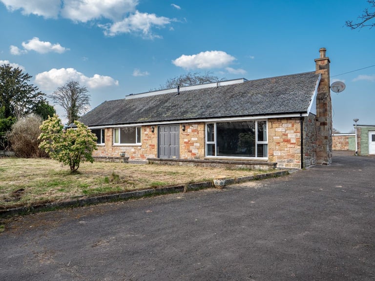 Remarkable, 4/5 bedroom, detached bungalow, near Roslin – available soon