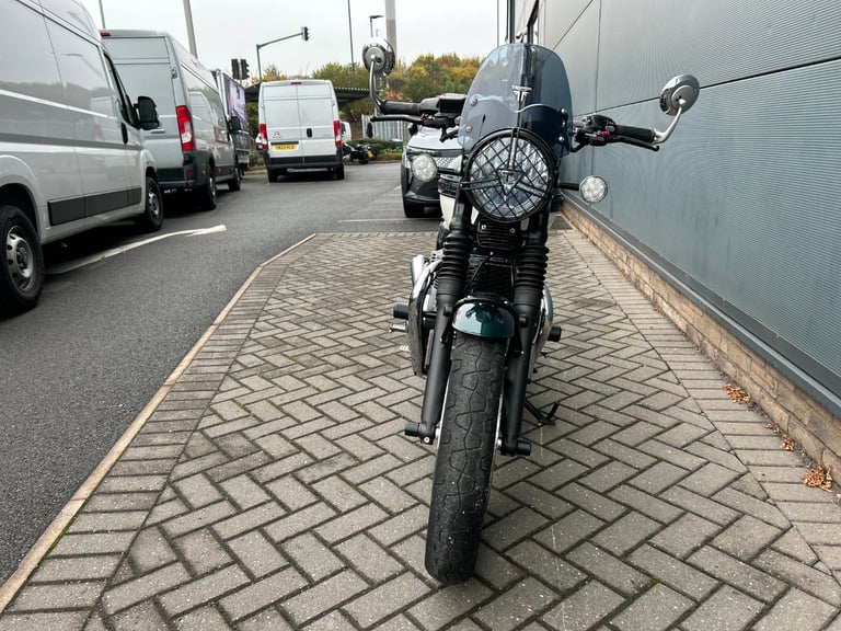 2019 Triumph BONNEVILLE T120 Bonneville T120 Jet Black Prestige Naked PETROL Manual